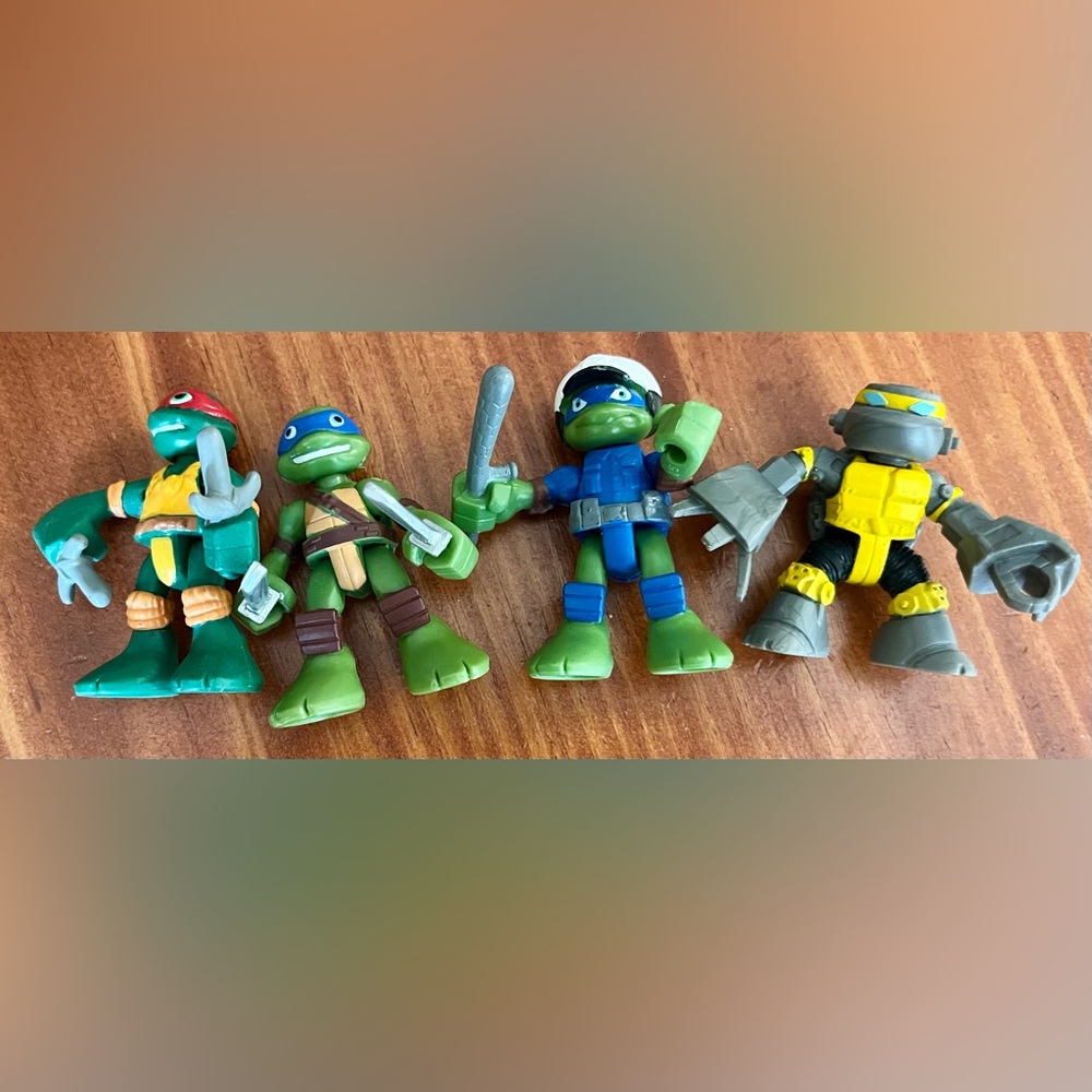 TMNT Half Shell Heroes Figure Lot Raphael Leonardo Police Leo Metalhead